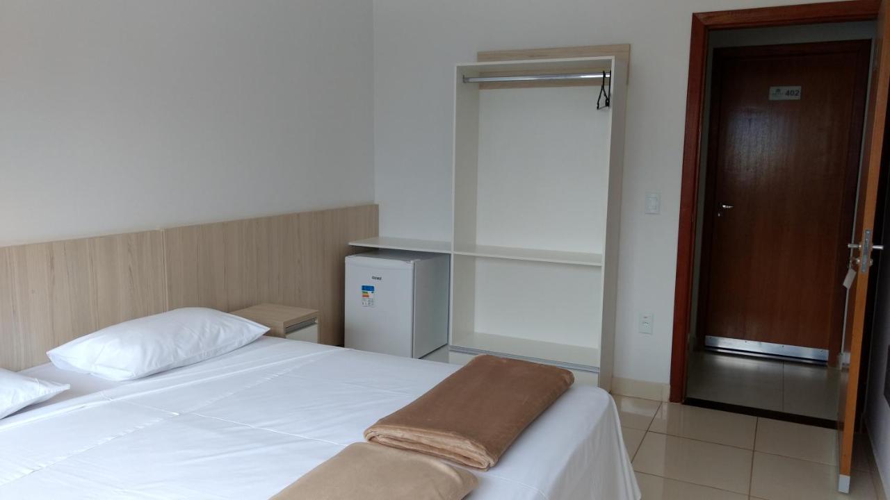 Hotel Oliveiras Trindade  Extérieur photo
